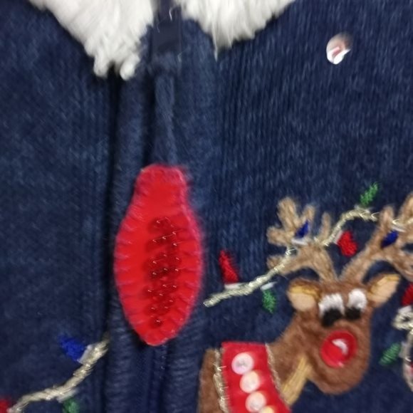 Vtg Heirloom Collectibles 2004 Christmas Sweater Rudolf  M - Picture 7 of 9